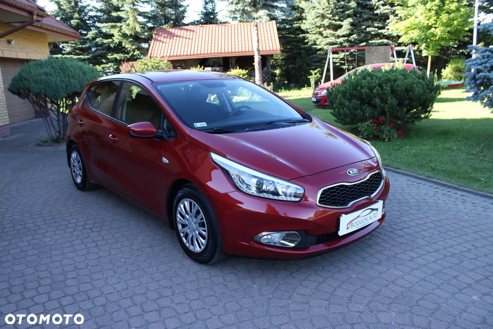 Kia Ceed 1.6 GDI M - 10