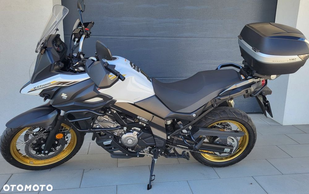 Suzuki DL - 5