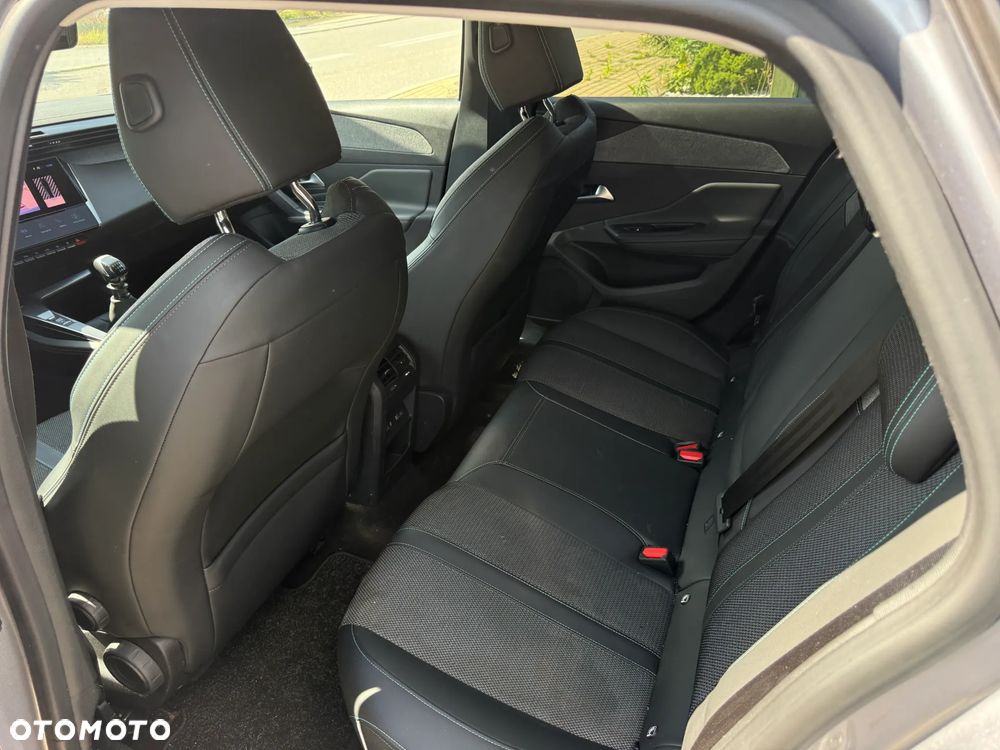 Peugeot 308 1.5 BlueHDi Allure Pack S&S - 8