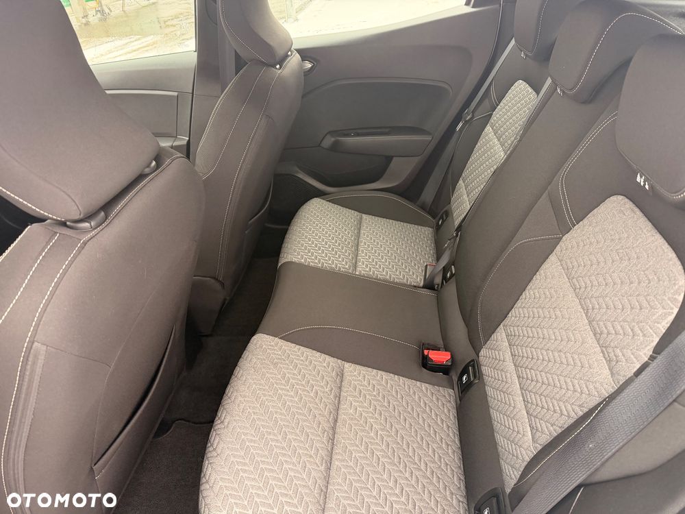 Renault Clio 1.0 TCe Evolution X-Tronic - 18