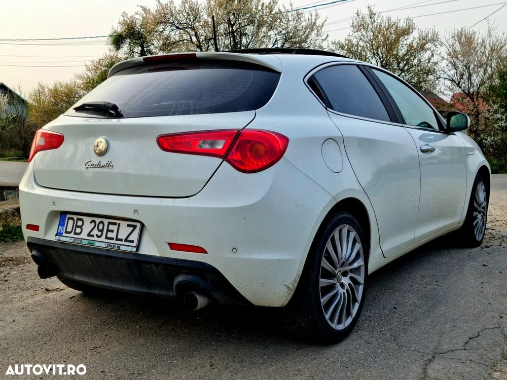 Alfa Romeo Giulietta 2.0 JTDM 16V - 7