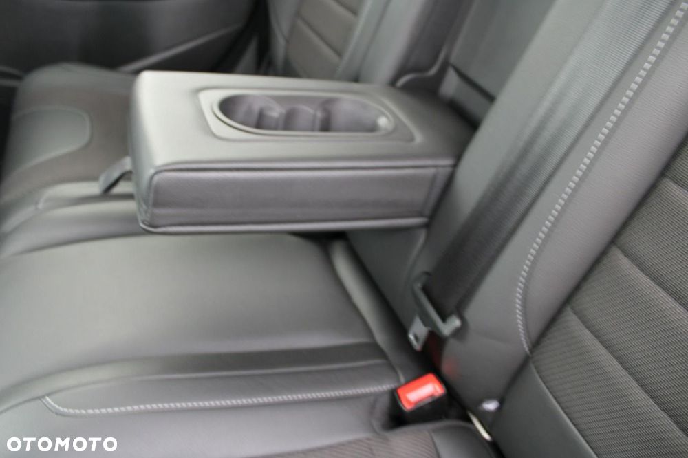 Ford Kuga - 14