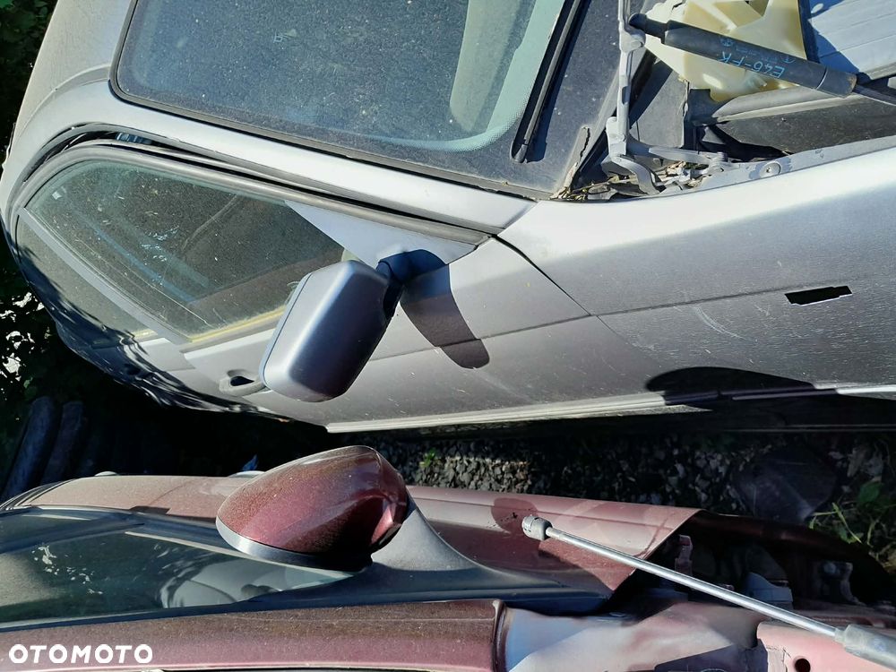 Części BMW E46 lift SEDAN 2.0 benzyna 5-drzwi Srebrny BŁOTNIK PRAWY PRZÓD - 1