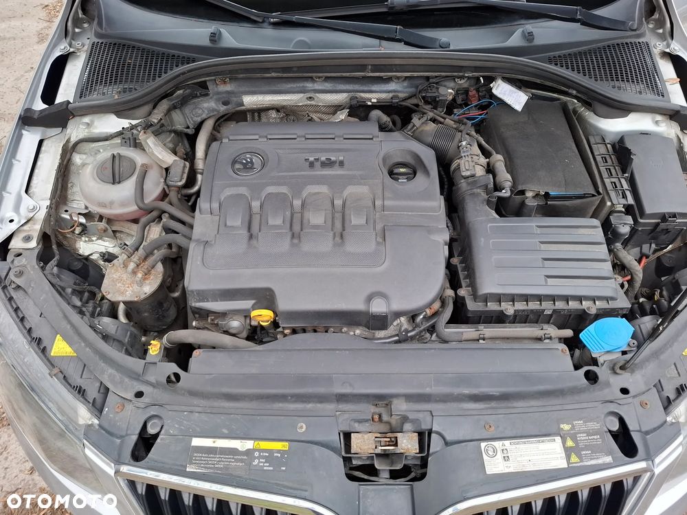 Skoda Octavia 1.6 TDI Active - 8