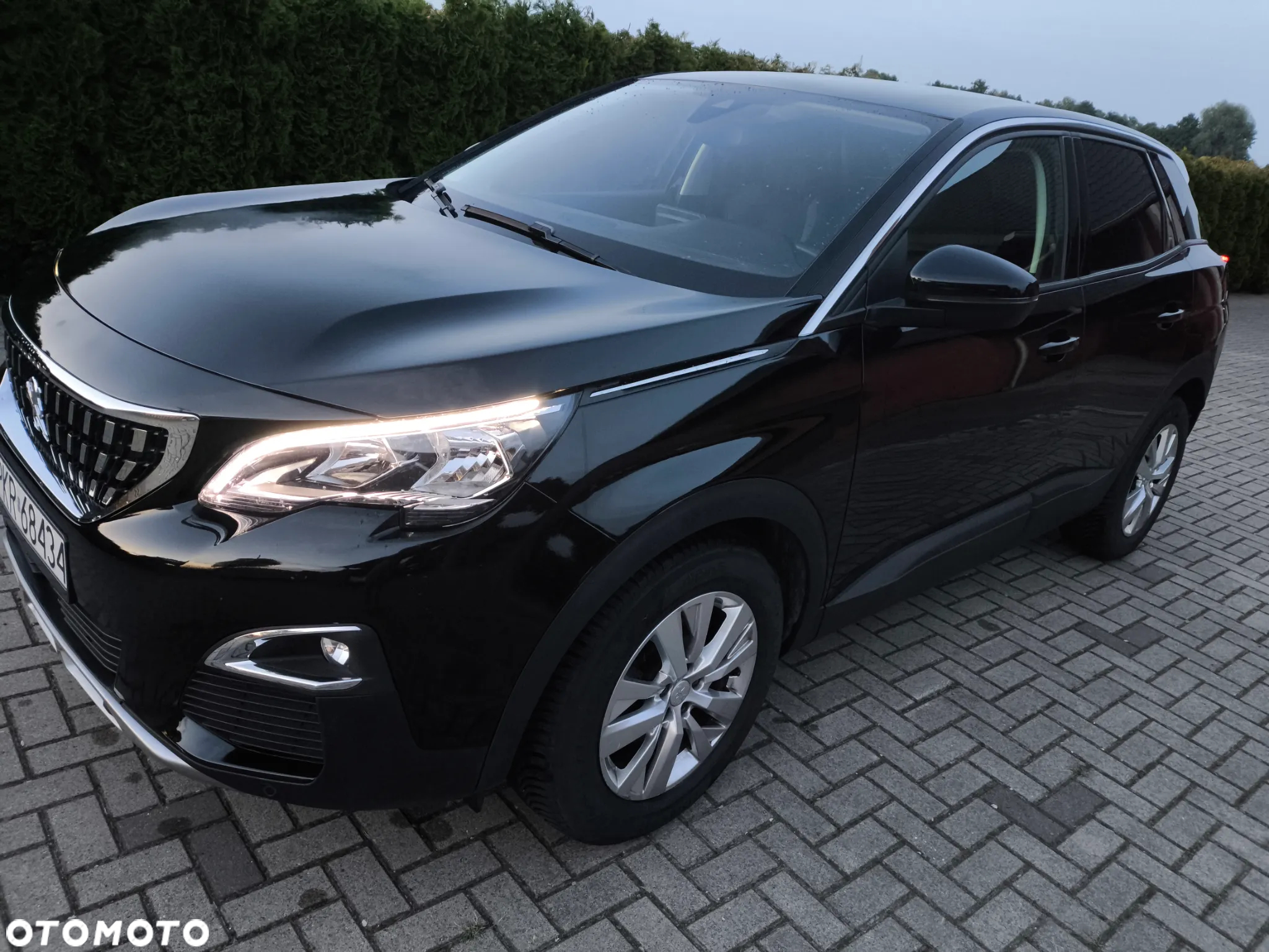 Peugeot 3008 BlueHDi 130 Stop & Start EAT8 Allure Pack - 3