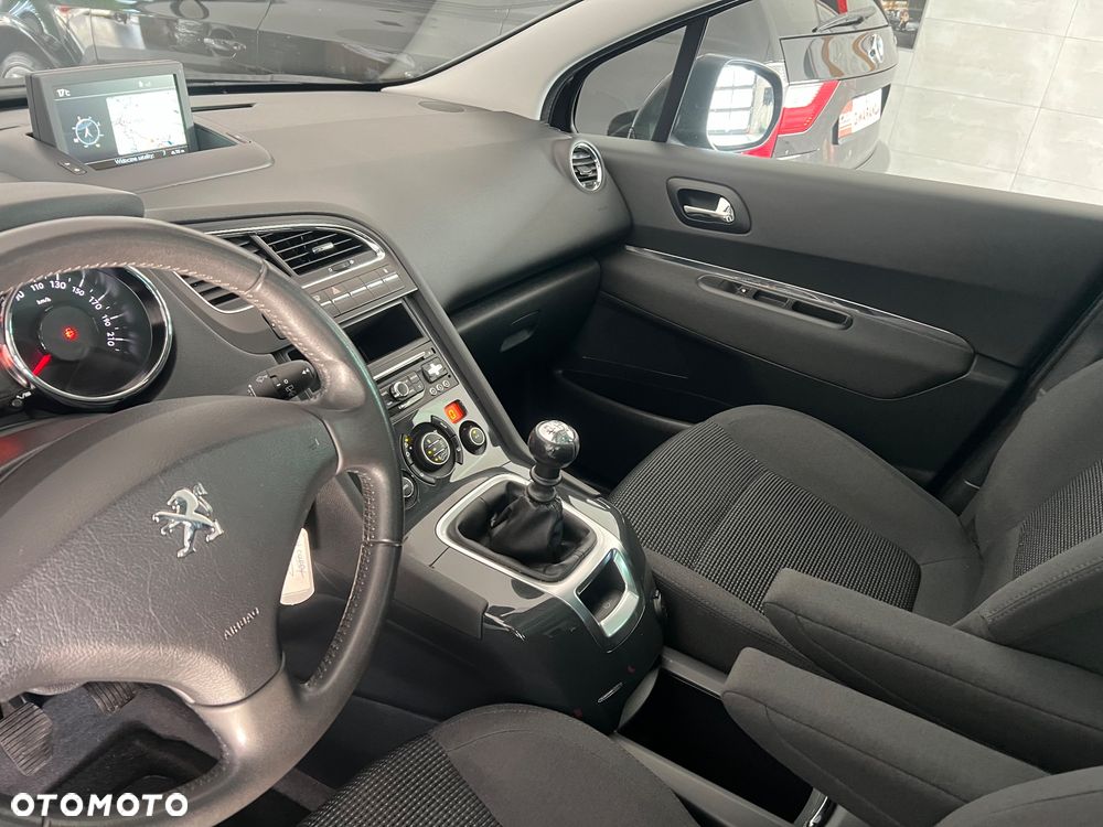 Peugeot 5008 1.2 PureTech Active S&S - 13