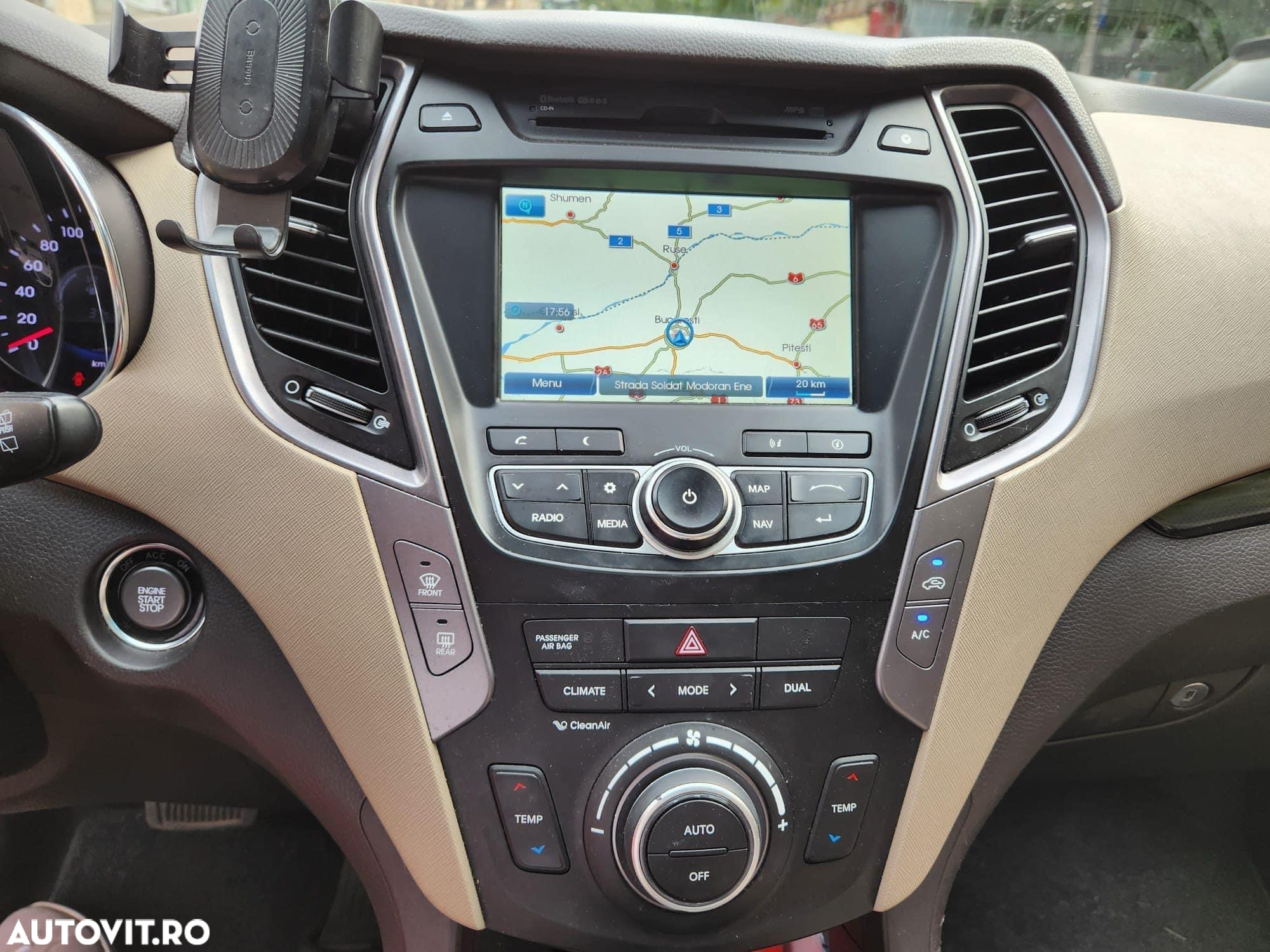 Hyundai Santa Fe 2.2 CRDi 4WD Luxury Pack+ - 12