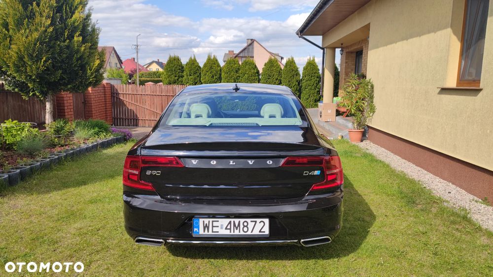 Volvo S90 D4 Inscription - 17