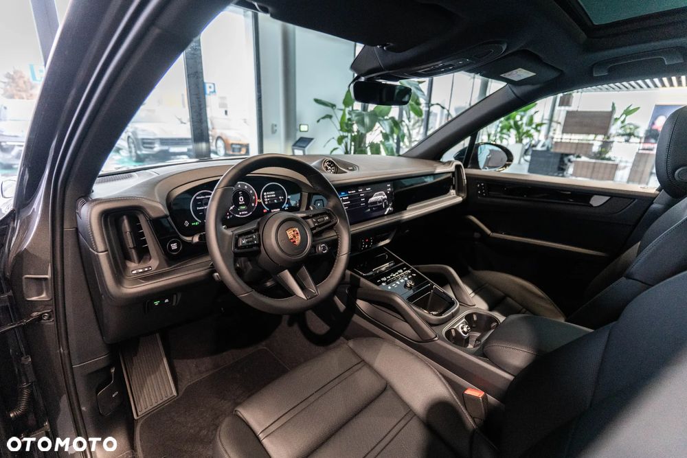 Porsche Cayenne E-Hybrid PHEV - 8