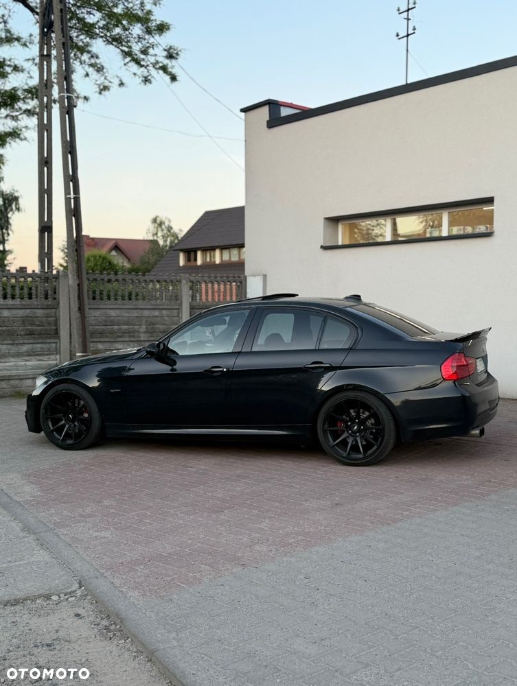 BMW Seria 3 320d - 4