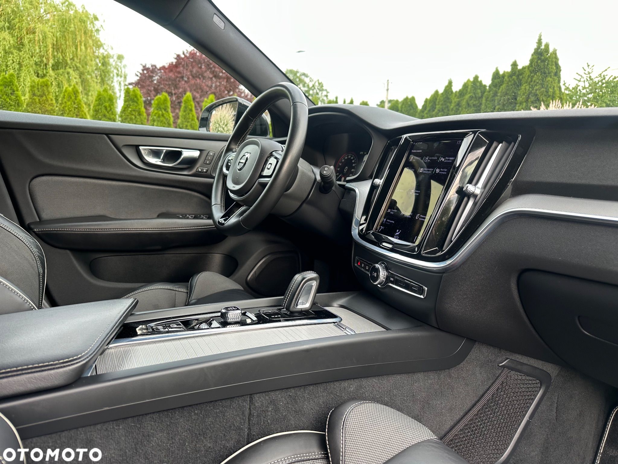 Volvo V60 B3 B Geartronic RDesign - 38