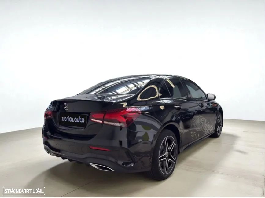Mercedes-Benz A 250 Limousine e AMG Line - 9
