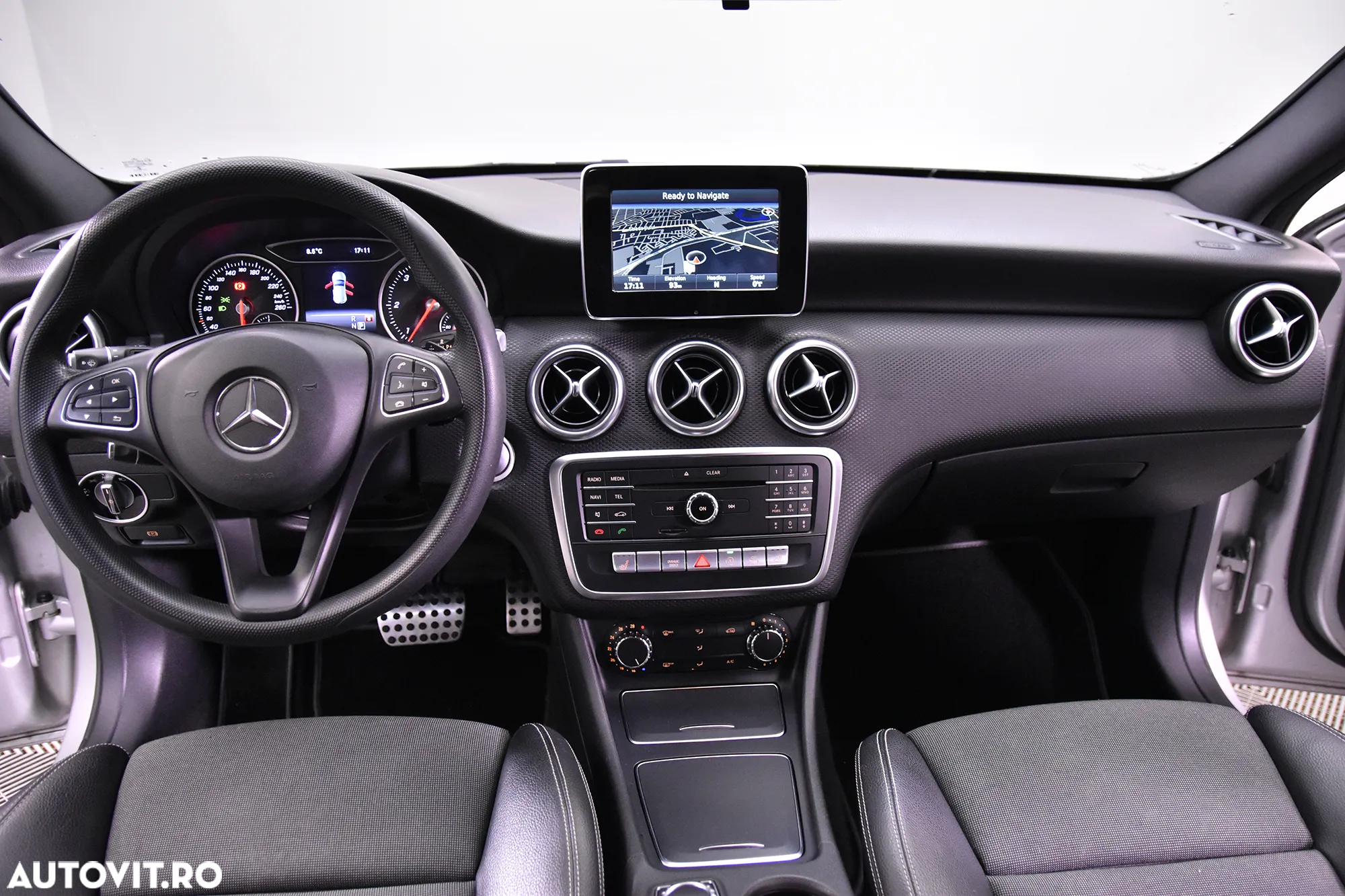 Mercedes-Benz A 200 d 4MATIC Aut. - 6