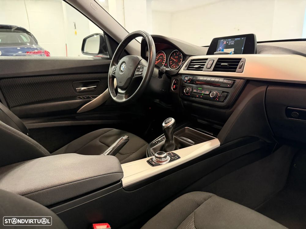 BMW 318 Gran Turismo d Modern Line - 25