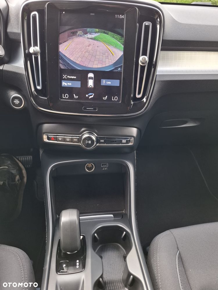 Volvo XC 40 T2 Core - 22