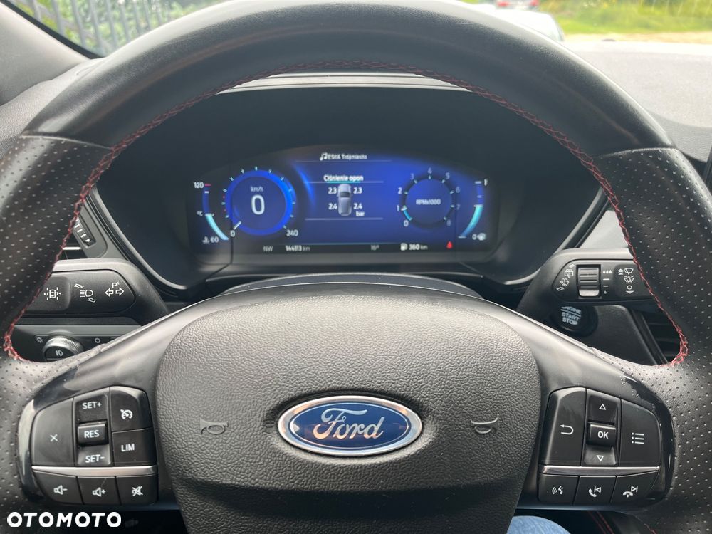 Ford Kuga 1.5 EcoBoost FWD ST-Line - 11