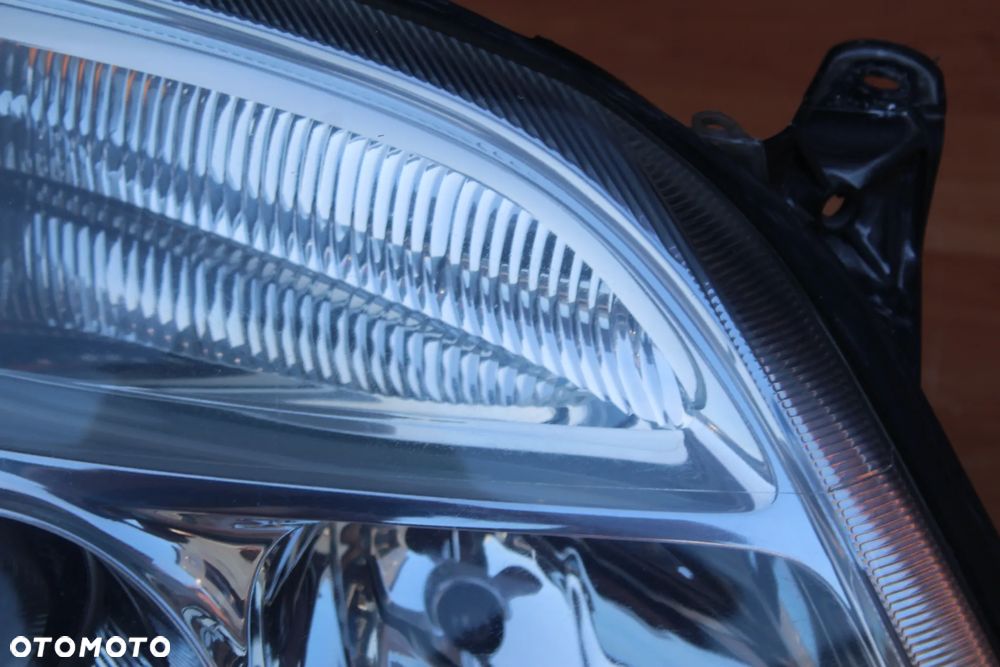 LAMPA PRAWY PRZÓD SOCZEWKA VECTRA C SIGNUM PRZED LIFTEM EUROPA JASNA - 3