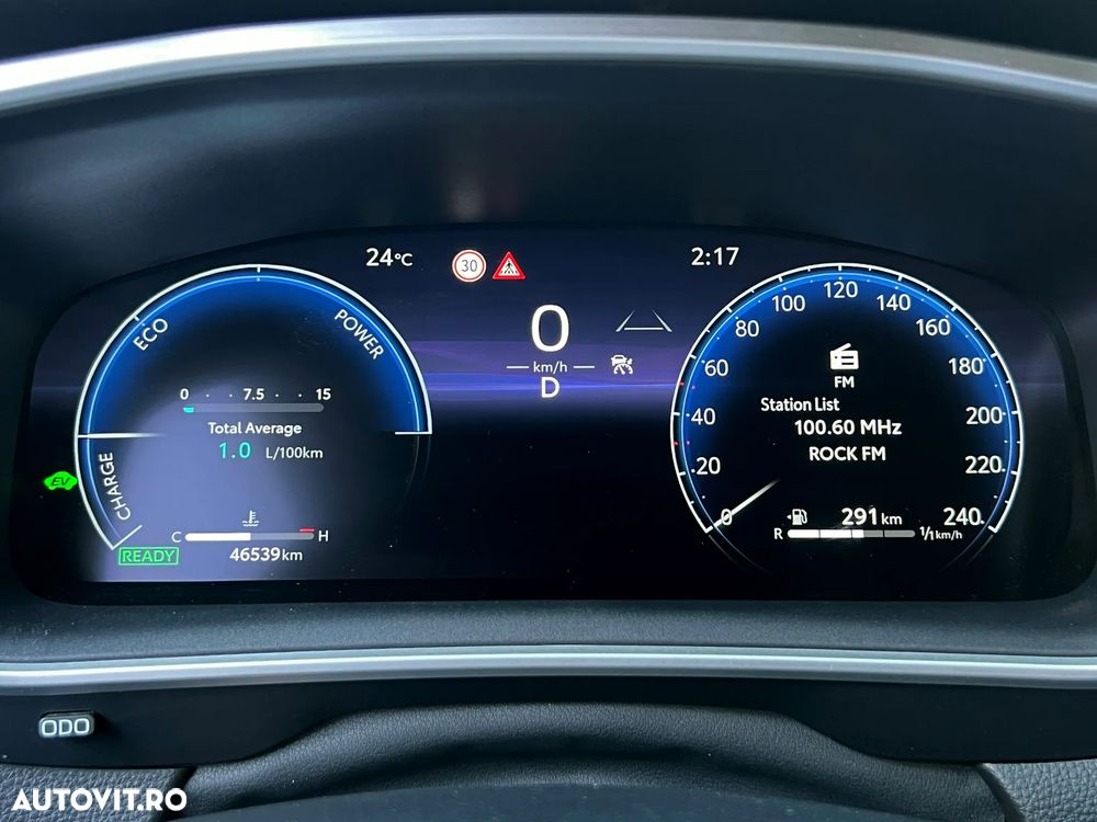 TOYOTA Corolla Cross 2023 — imagine 18