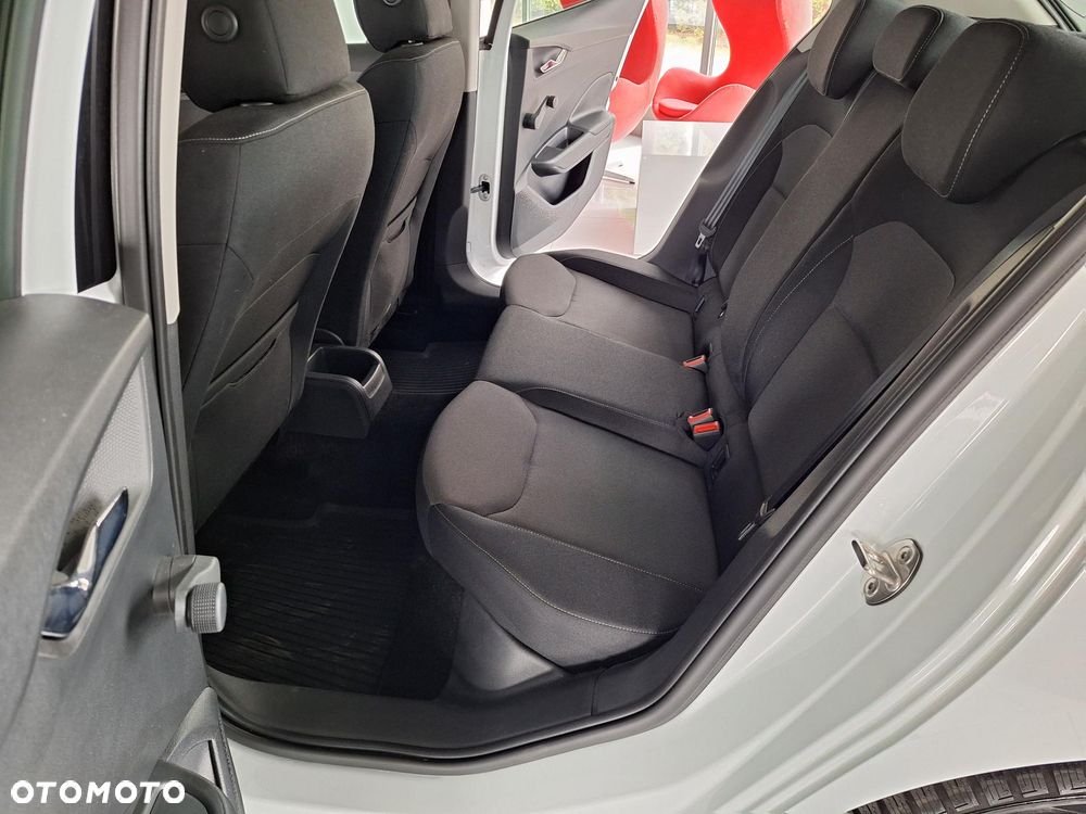 Skoda Fabia 1.0 TSI Selection - 25