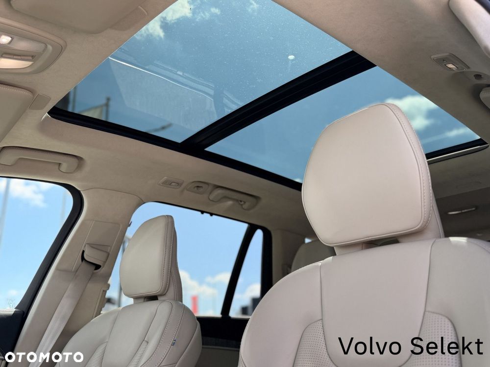Volvo XC 90 - 27