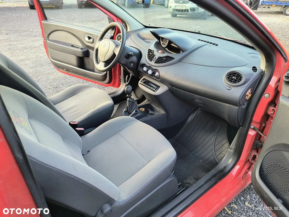 Renault Twingo 1.2 16V Eco Access - 11