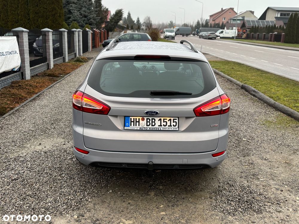 Ford Mondeo - 24