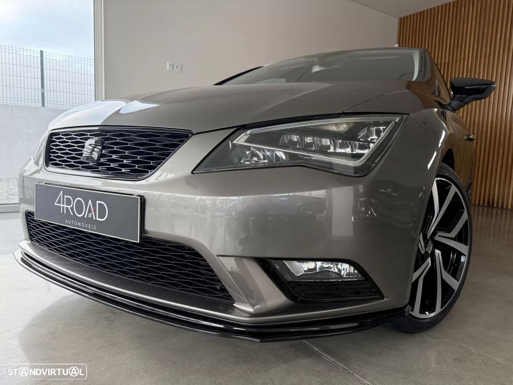 SEAT Leon 1.6 TDI DPF S&S I-Tech - 4