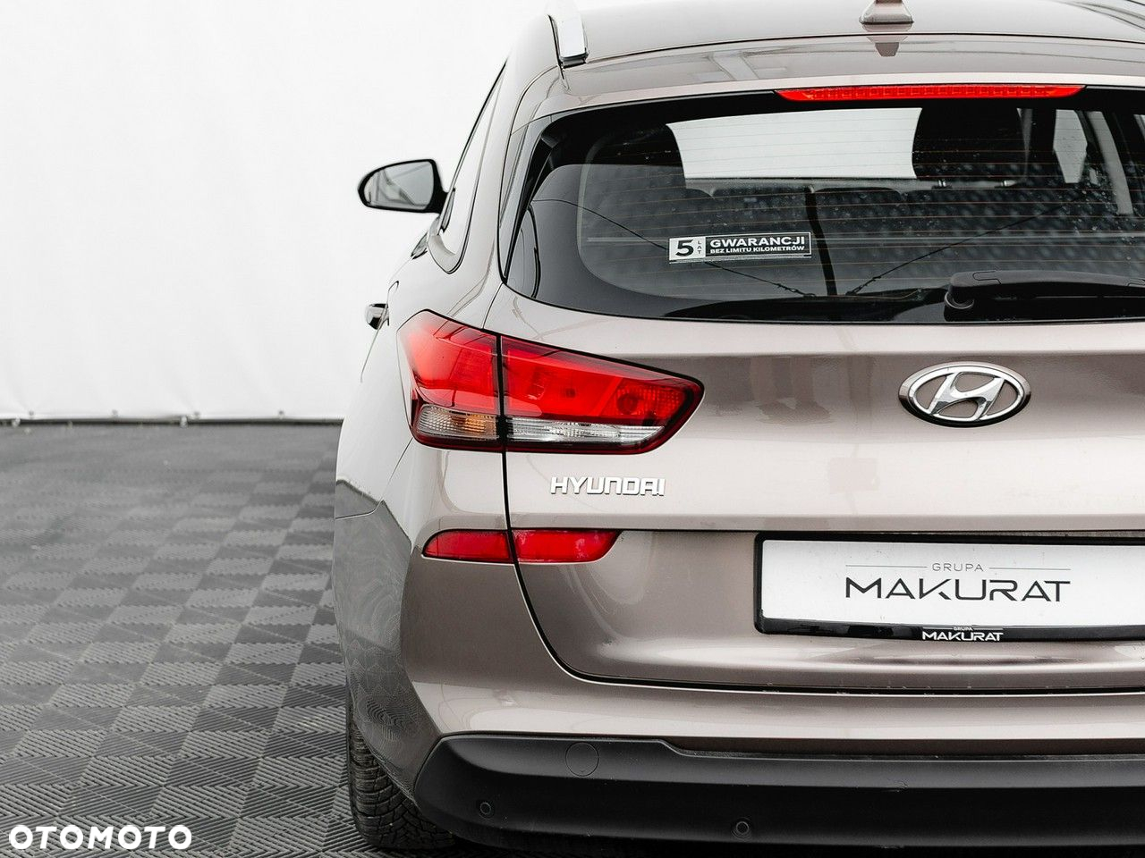 Hyundai i30 1.0 T-GDI Classic + DCT - 12