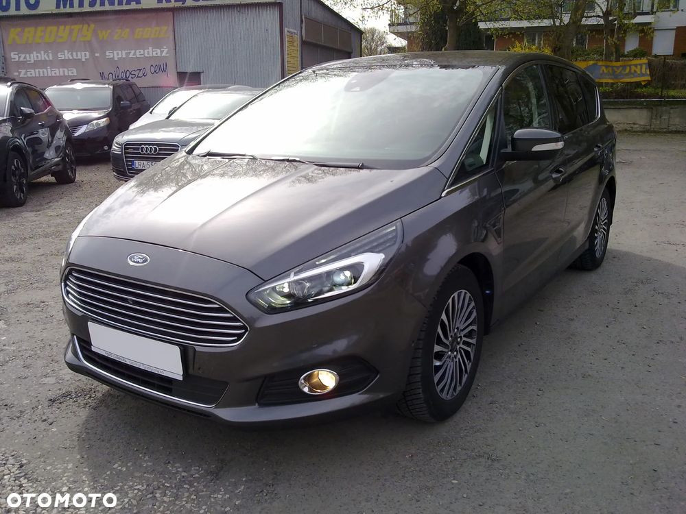 Ford S-Max 2.0 EcoBlue Titanium - 1