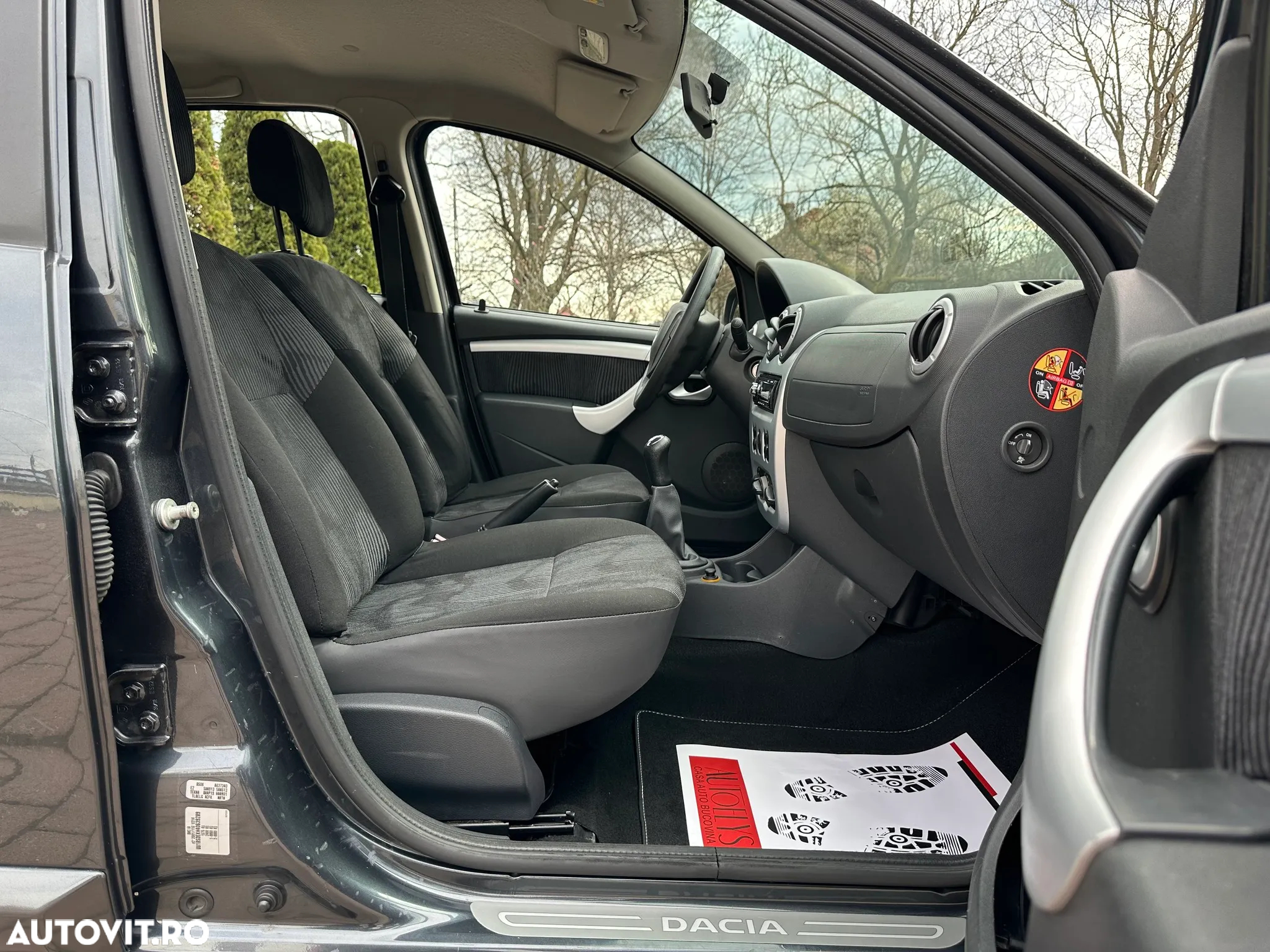 Dacia Sandero 1.5 DCI Laureate - 25