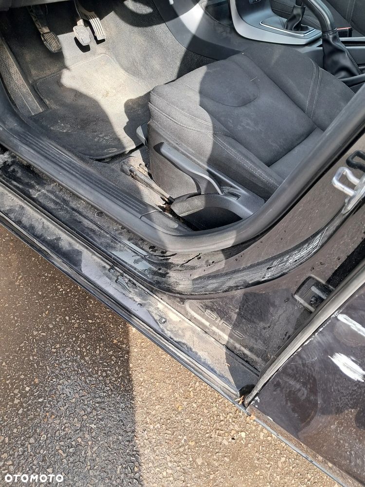 Volvo V40 - 6