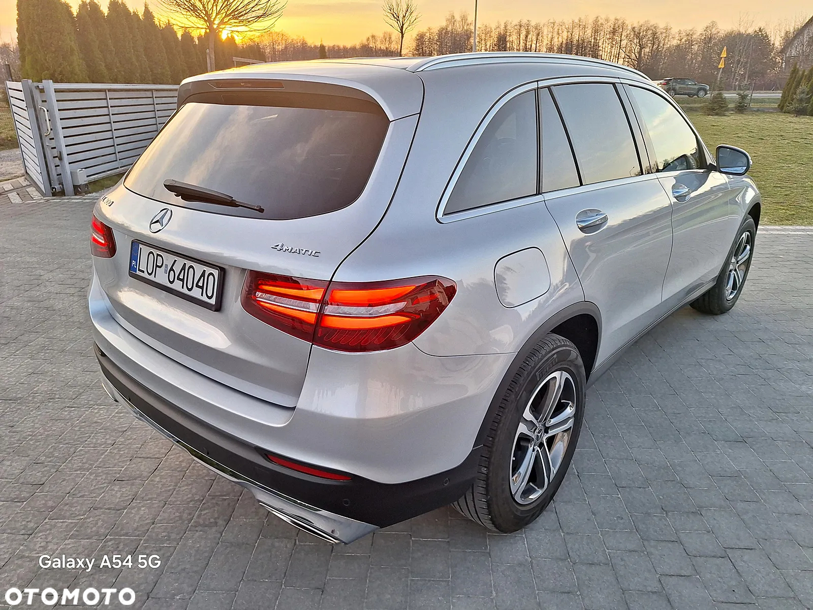 Mercedes-Benz GLC - 12