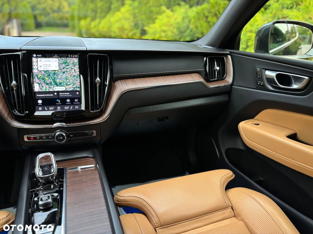 Volvo XC 60 B4 D AWD Geartronic Inscription - 18