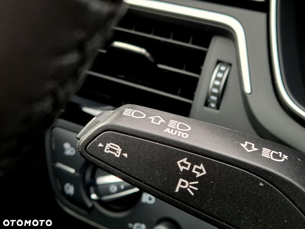 Audi A4 Limousine 40 TDI mHEV Quattro S Line S tronic - 17