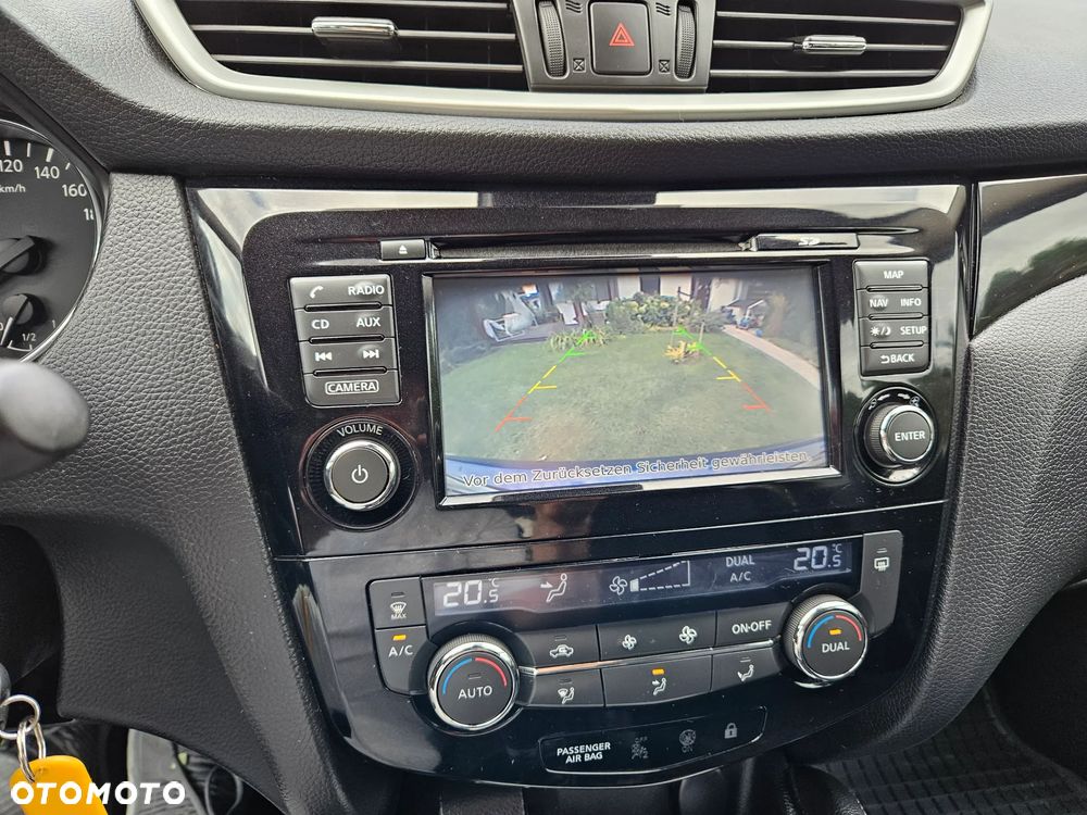 Nissan Qashqai 1.2 DIG-T Visia EU6 - 19