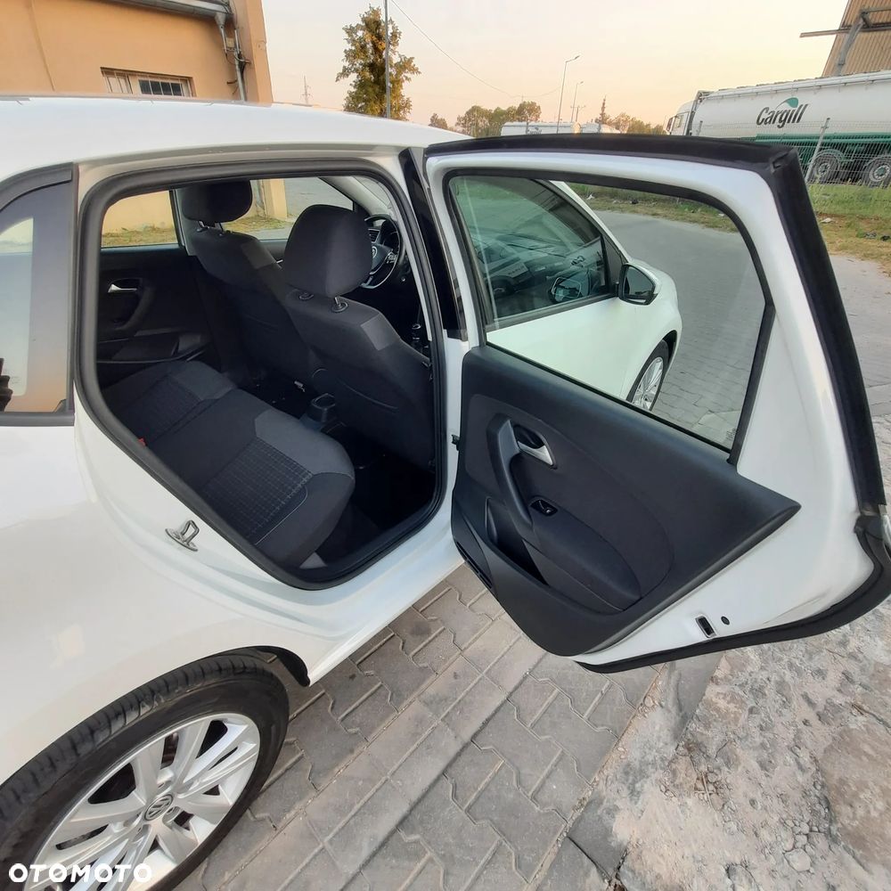 Volkswagen Polo 1.2 TSI BMT Comfortline - 21