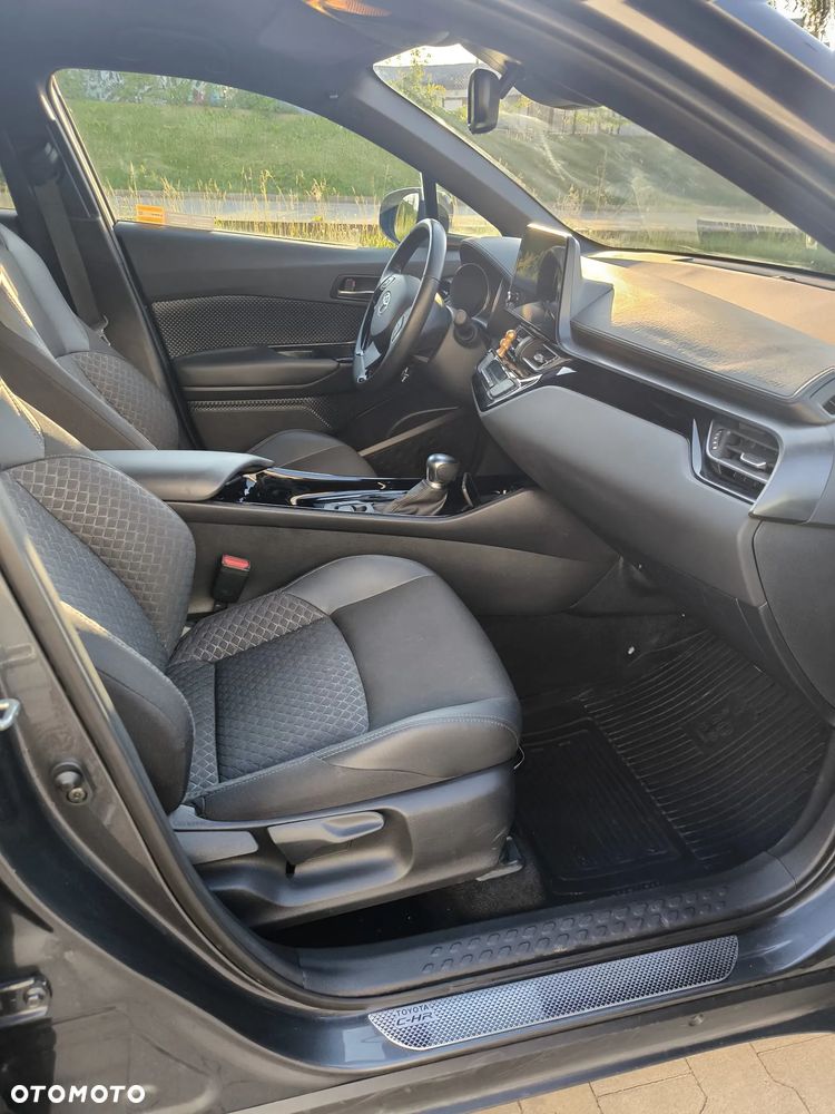 Toyota C-HR 1.8 Hybrid Style - 11