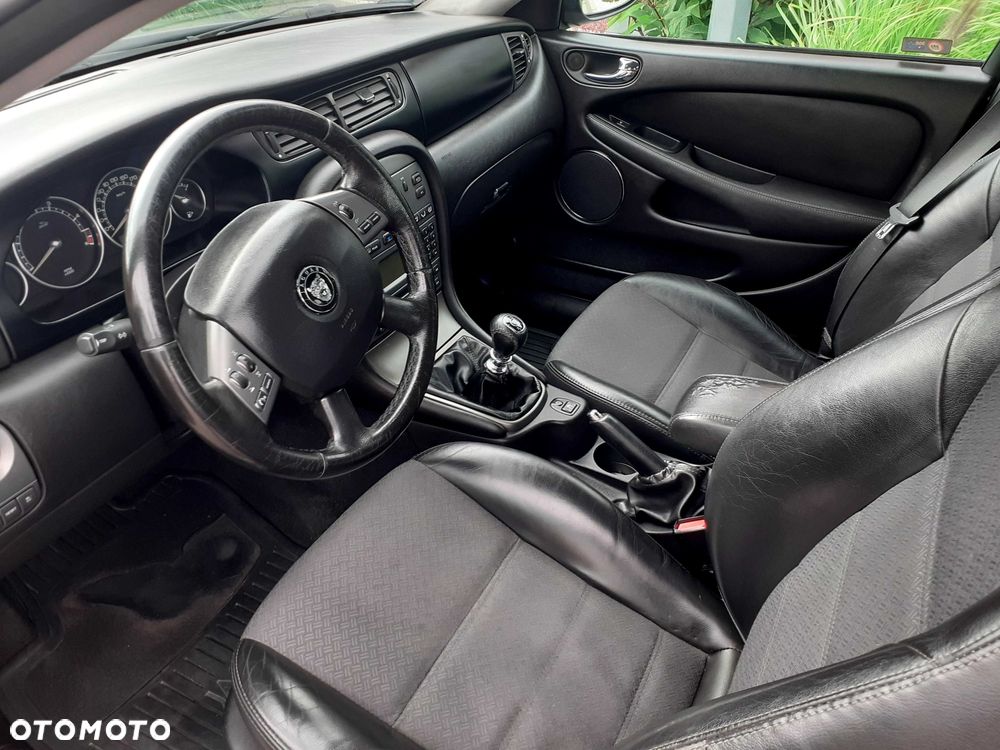 Jaguar X-Type - 4