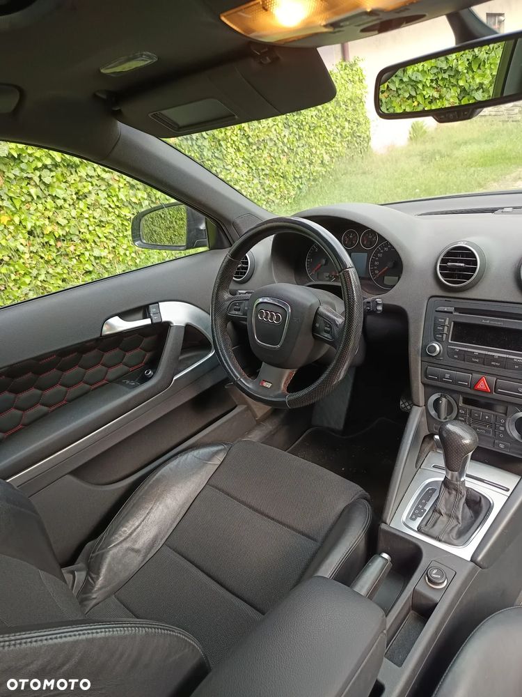 Audi A3 3-drzwiowe 2.0 TDI DPF Attraction S tronic - 3