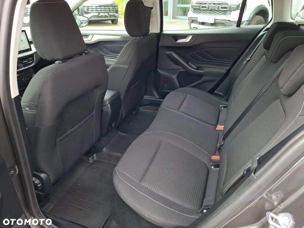 Ford Focus 1.0 EcoBoost Titanium - 33