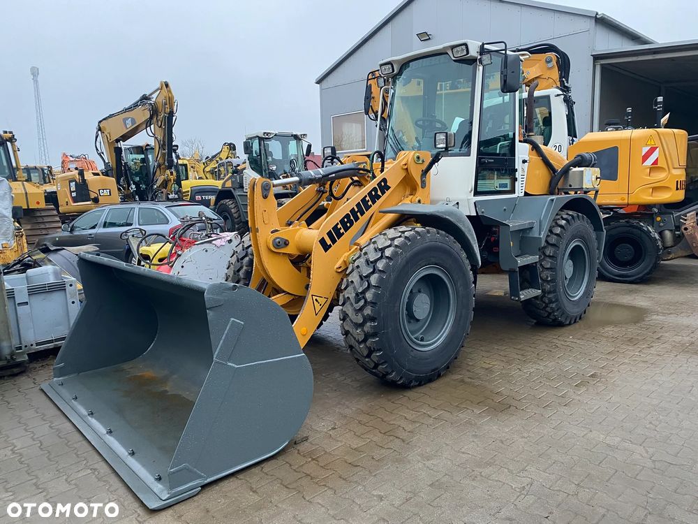 Liebherr L514 STEREO, ŁYŻKA + WIDŁY, SZYBKOZŁĄCZE, z NIEMIEC, SERWISOWANA W LIEBHERR - 1