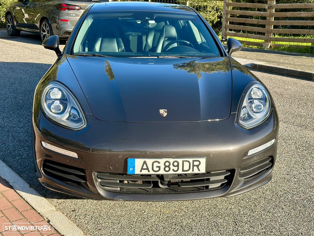 Porsche Panamera - 3