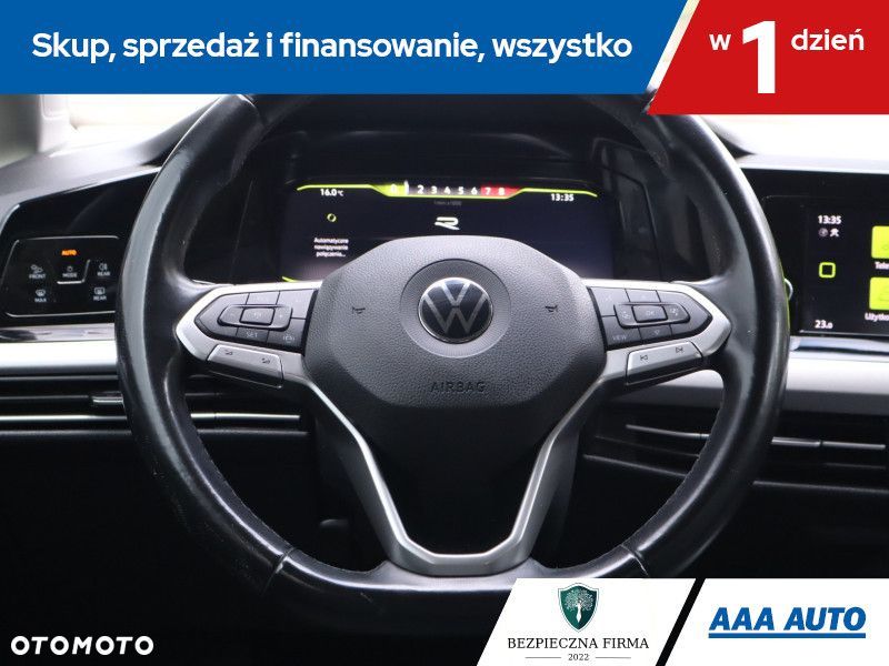 Volkswagen Golf - 17