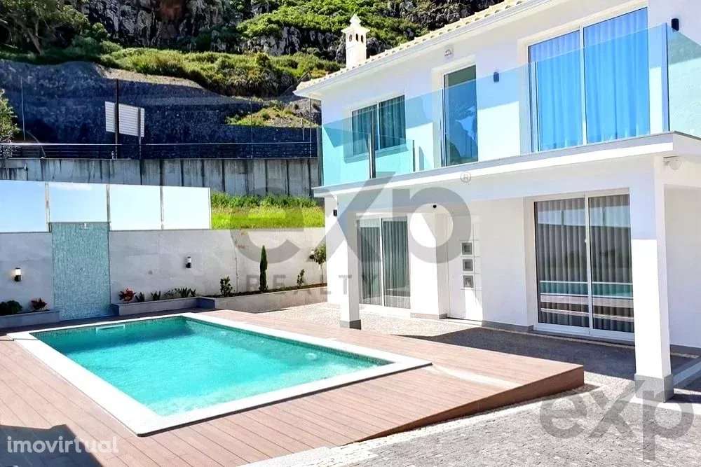 "Moradia dos Sonhos no Coração de Machico" - Grande imagem: 3/30