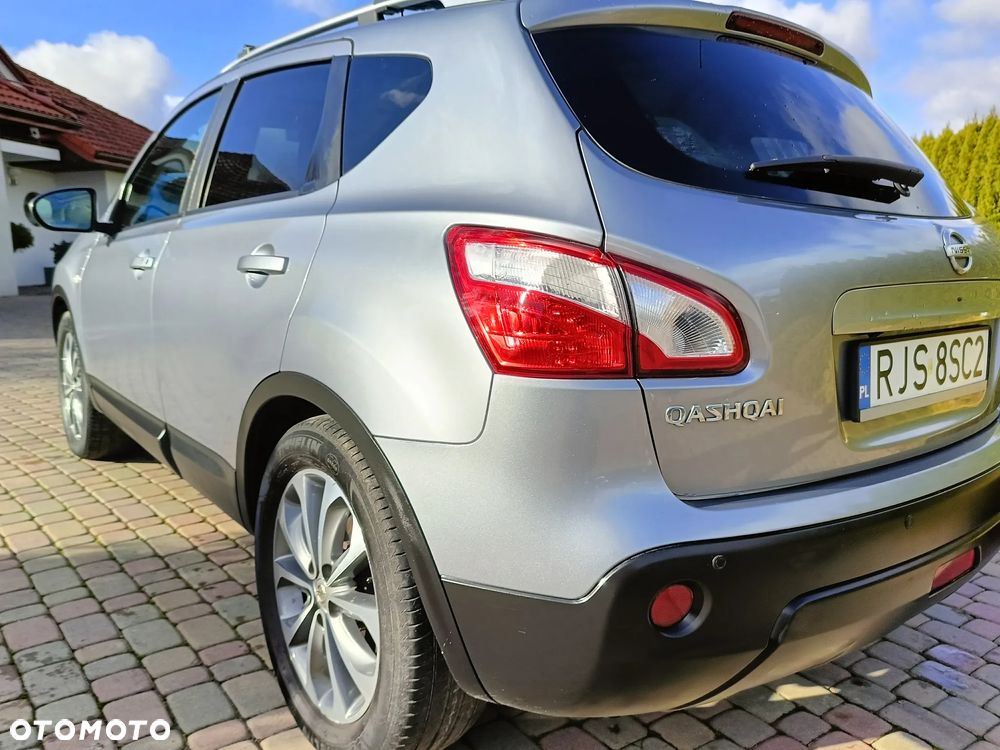 Nissan Qashqai 2.0 dCi 4x4 Tekna Premium - 9