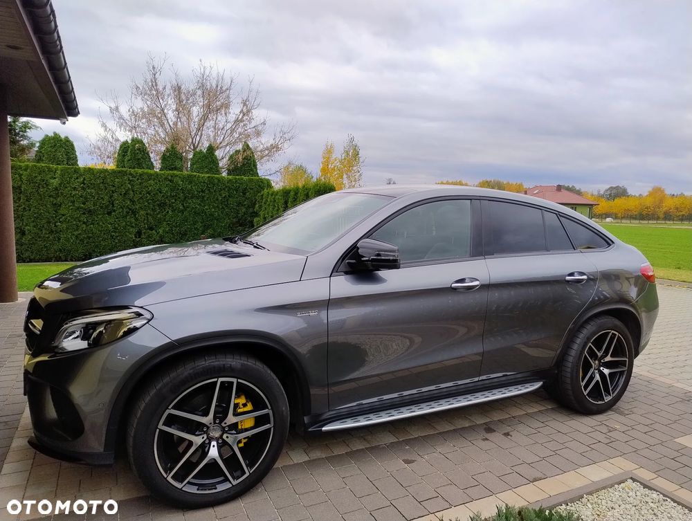Mercedes-Benz GLE AMG Coupe 43 4-Matic - 1