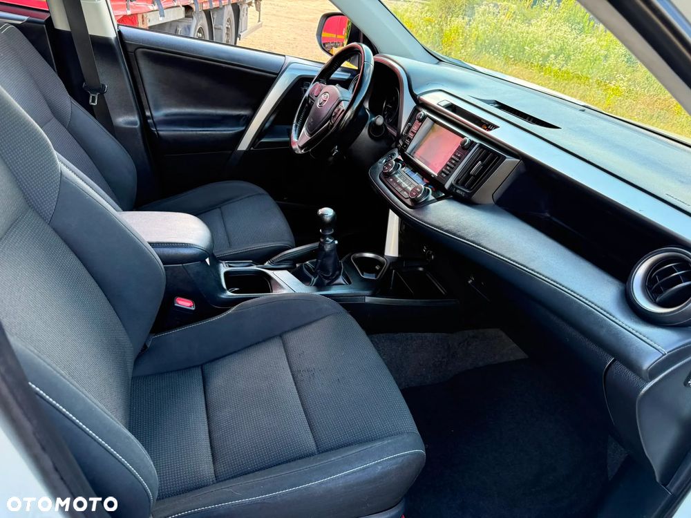 Toyota RAV4 2.0 D-4D 4x2 Start-Stop Comfort - 17
