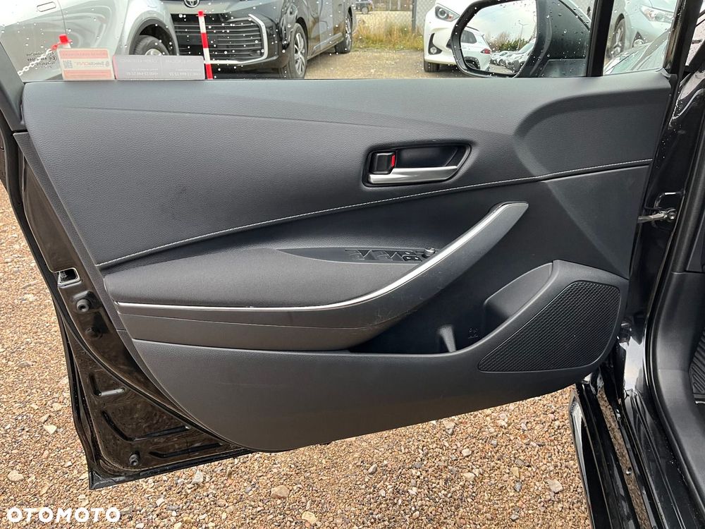 Toyota Corolla 1.8 Hybrid Comfort - 26