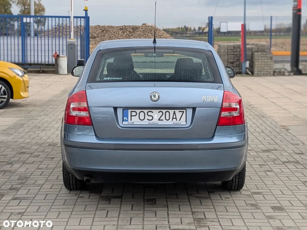 Skoda Octavia 2011 photo 5