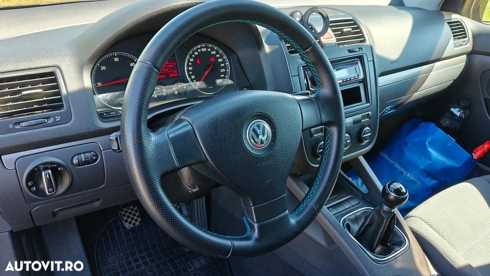 Volkswagen Golf 1.9 TDI Comfortline - 4